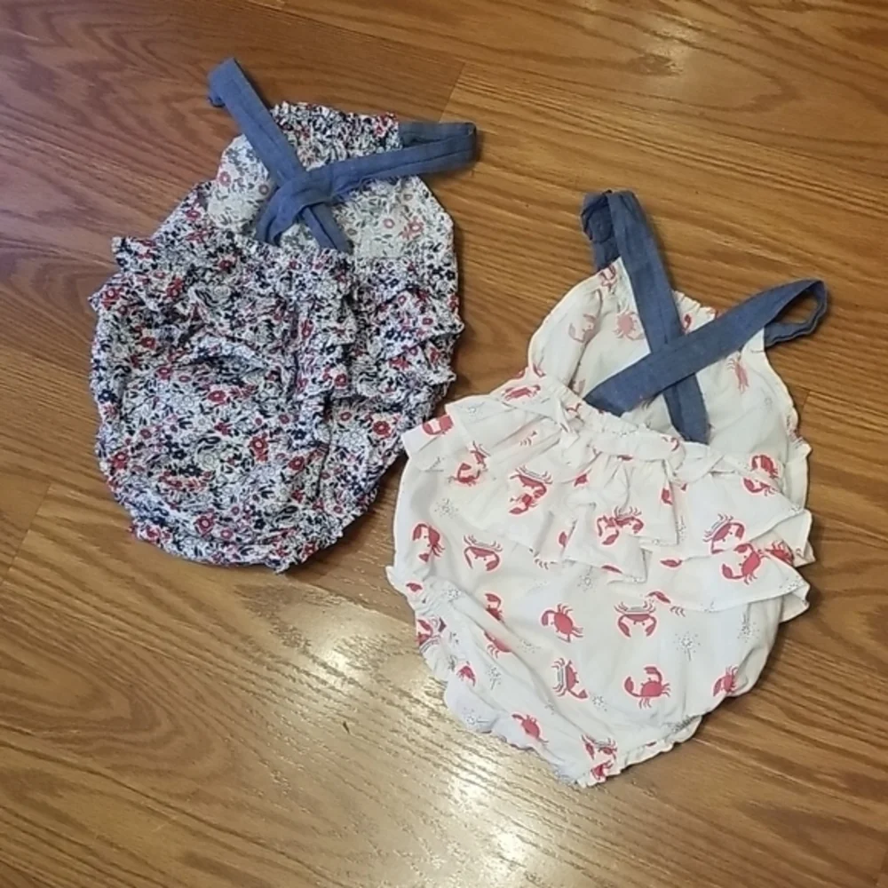 We gap rompers 6-12mo‎
